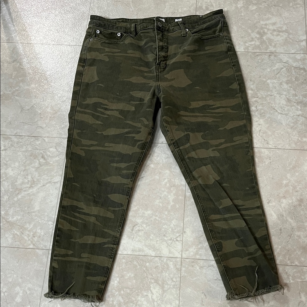 Lucky Brand Green Camouflage Ankle Jeans 14